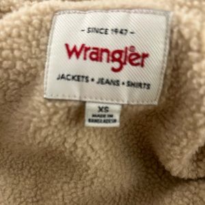Beautiful corduroy wrangler jacket new with tags